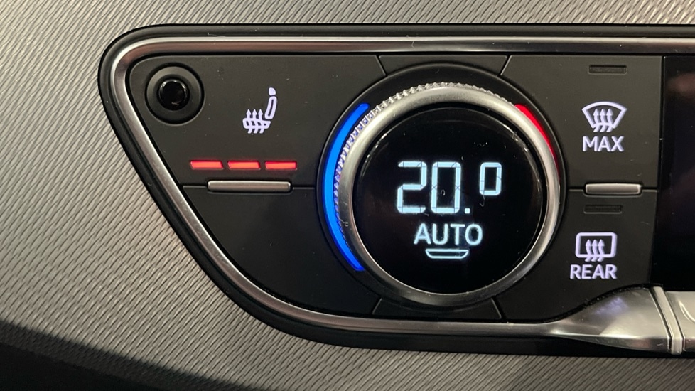 Used Audi A4 2019 for sale - 76872499: Photo 38