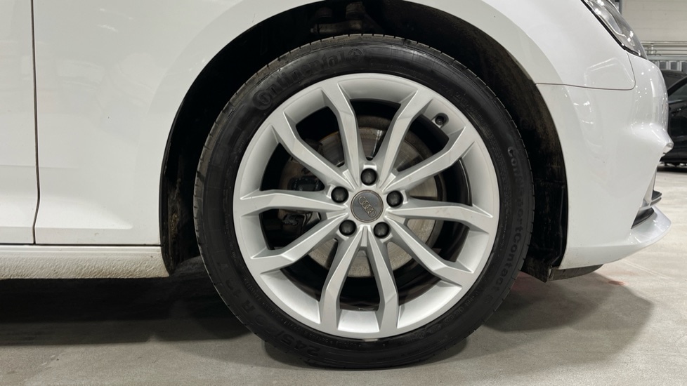 Used Audi A4 2019 for sale - 76872499: Photo 5