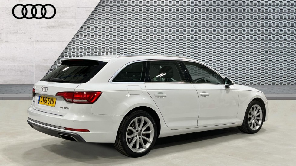 Used Audi A4 2019 for sale - 76872499: Photo 8