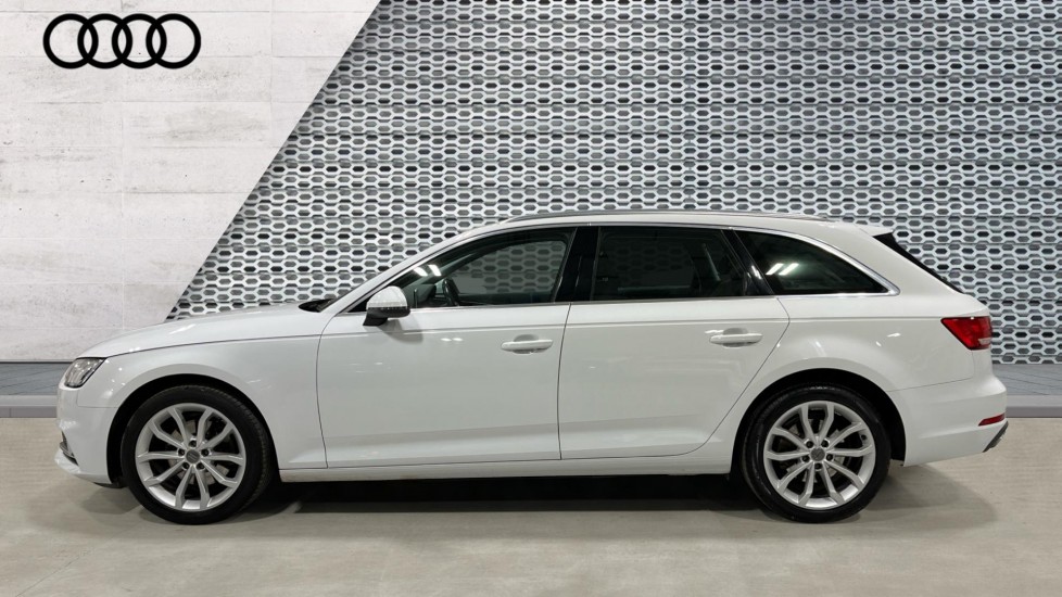 Used Audi A4 2019 for sale - 76872499: Photo 9