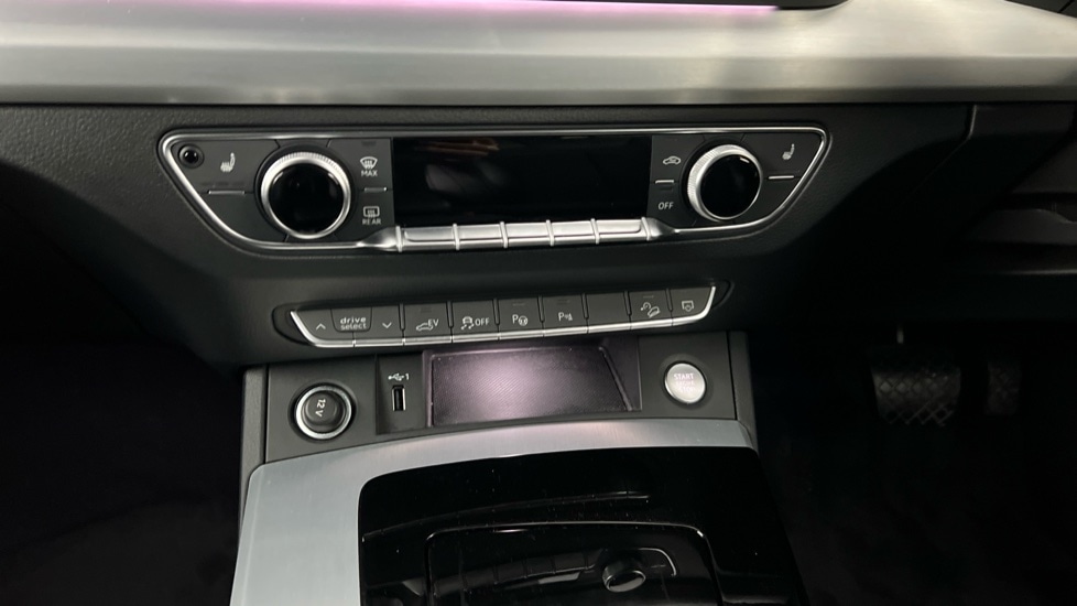 Used Audi Q5 2023 for sale - 76062272: Photo 16