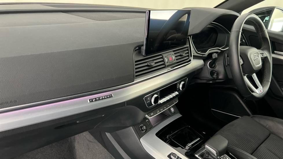 Used Audi Q5 2023 for sale - 76062272: Photo 2
