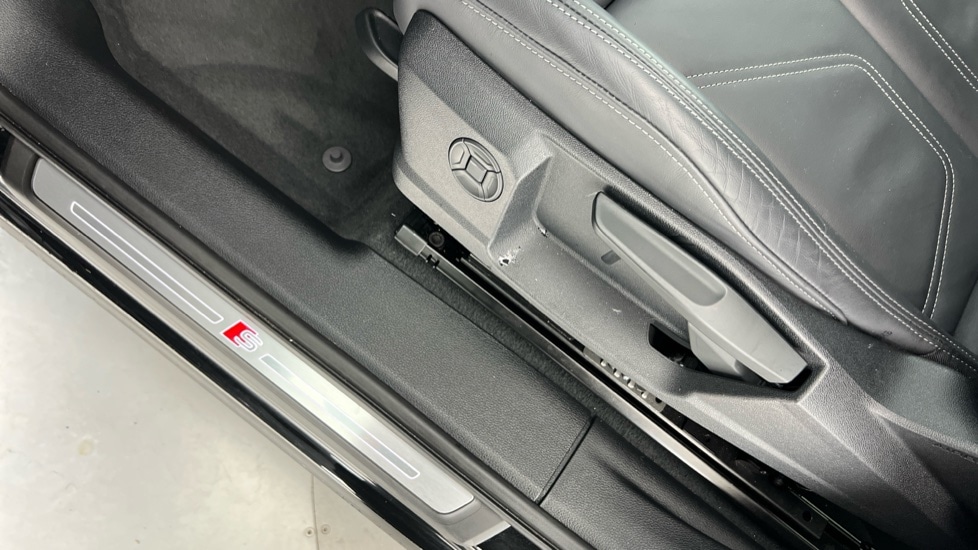 Used Audi Q3 2025 for sale - 76842180: Photo 39