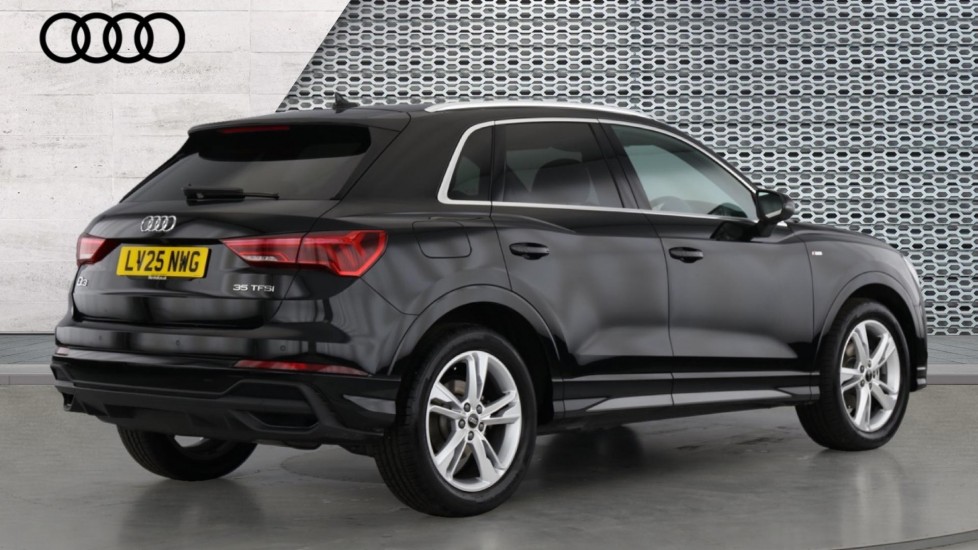 Used Audi Q3 2025 for sale - 76842180: Photo 8