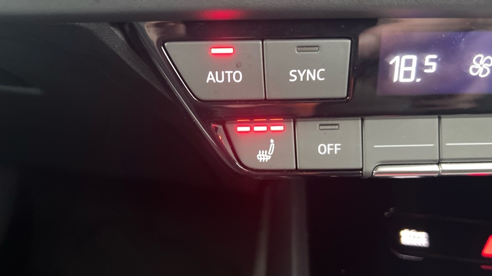 Used Audi Q4 e-tron 2024 for sale - 77067710: Photo 37