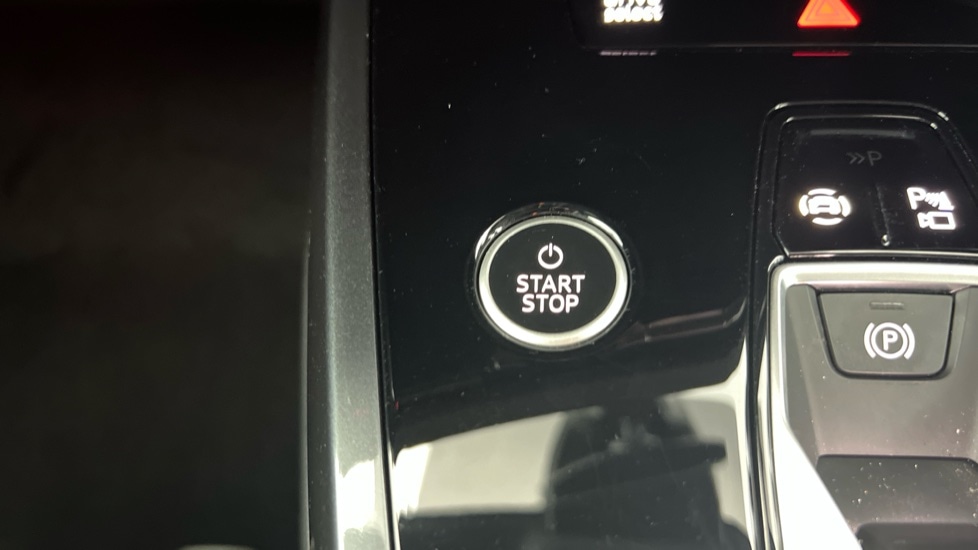 Used Audi Q4 e-tron 2024 for sale - 77067710: Photo 46