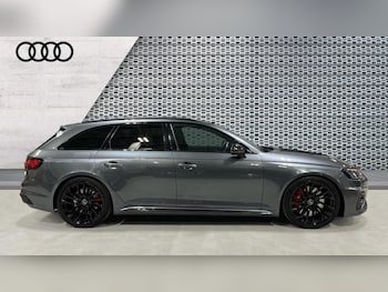 Used Audi RS4 2022 for sale - 76881724: Photo