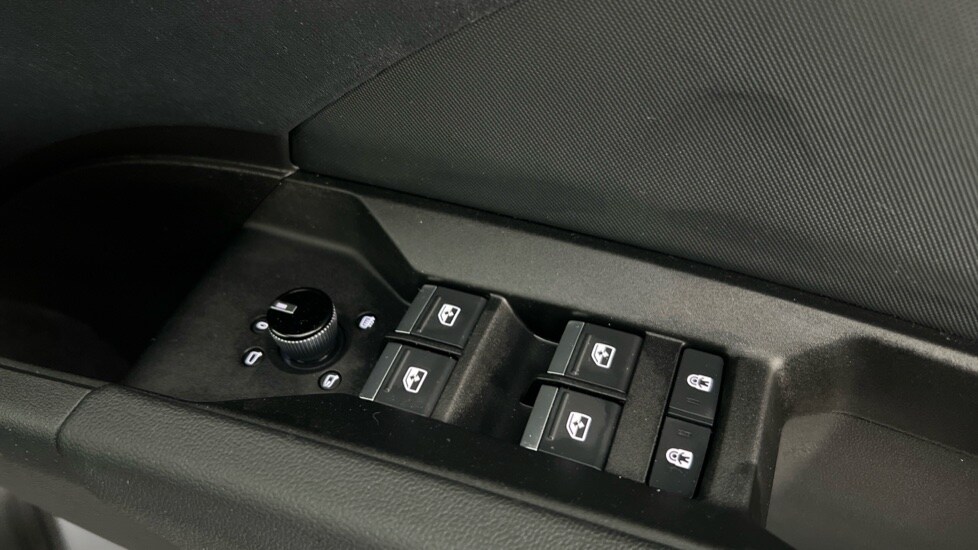 Used Audi Q4 e-tron 2023 for sale - 77010199: Photo 27