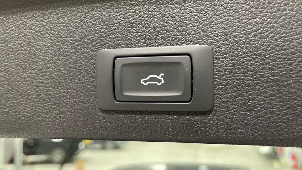 Used Audi Q2 2022 for sale - 76523583: Photo 39