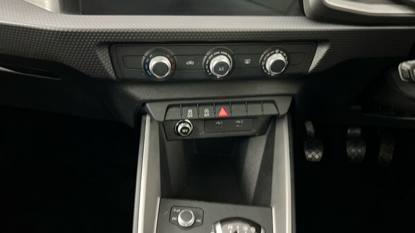 Used Audi A1 2022 for sale - 75771533: Photo 16