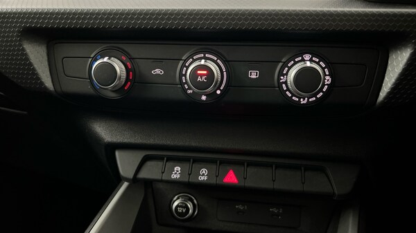 Used Audi A1 2022 for sale - 75771533: Photo 32