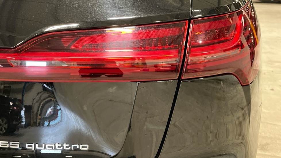 Used Audi e-tron 2021 for sale - 76025288: Photo 33