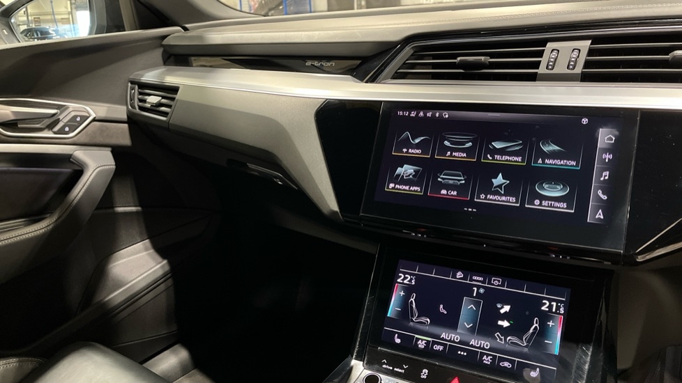 Used Audi e-tron 2021 for sale - 76025288: Photo 49