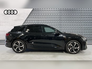 Used Audi e-tron 2021 for sale - 76025288: Photo 4