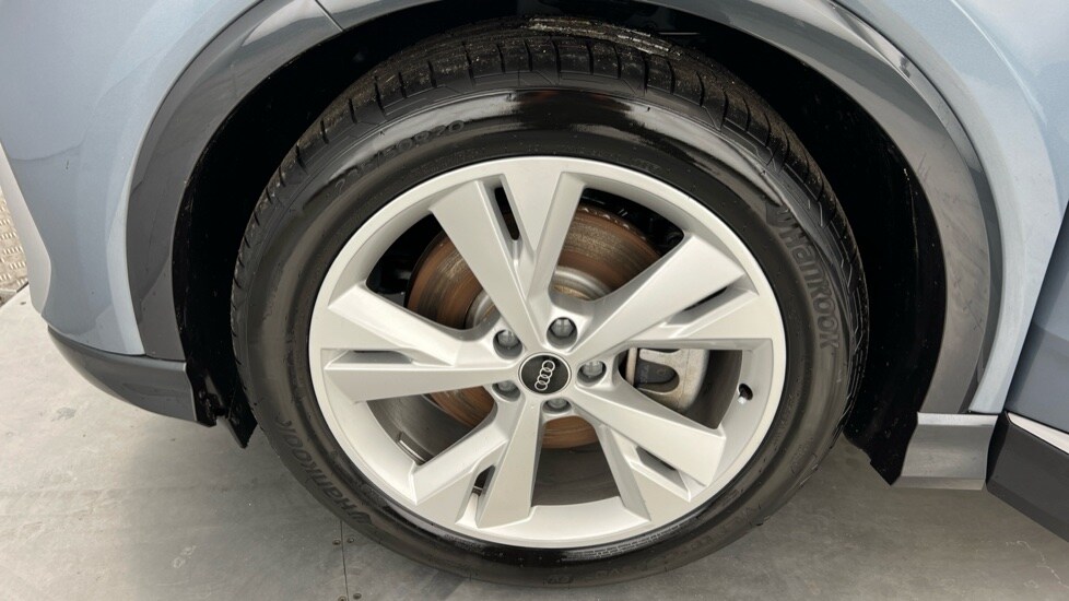 Used Audi Q4 e-tron 2024 for sale - 76869776: Photo 21