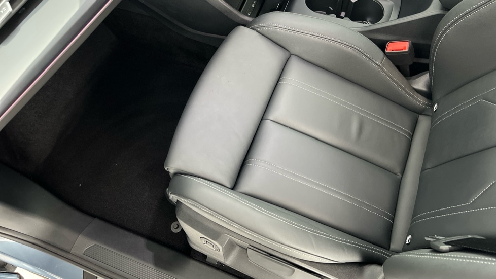 Used Audi Q4 e-tron 2024 for sale - 76869776: Photo 31