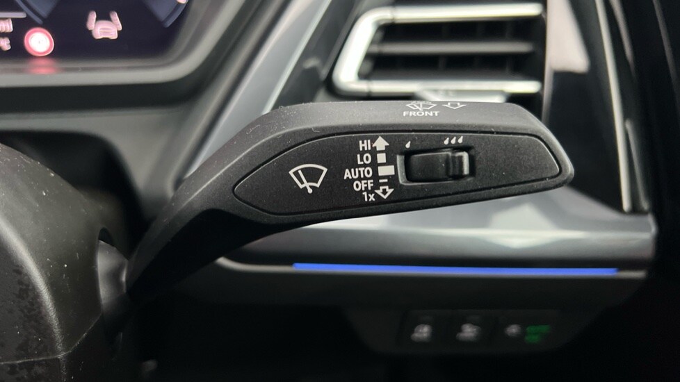 Used Audi Q4 e-tron 2024 for sale - 76869776: Photo 32