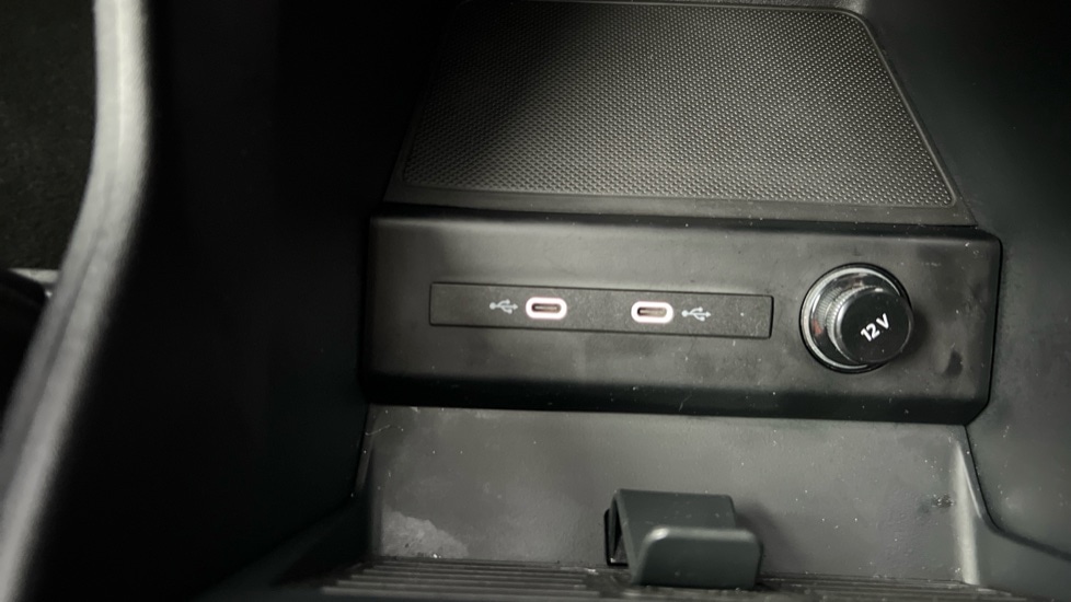 Used Audi Q4 e-tron 2024 for sale - 76869776: Photo 39