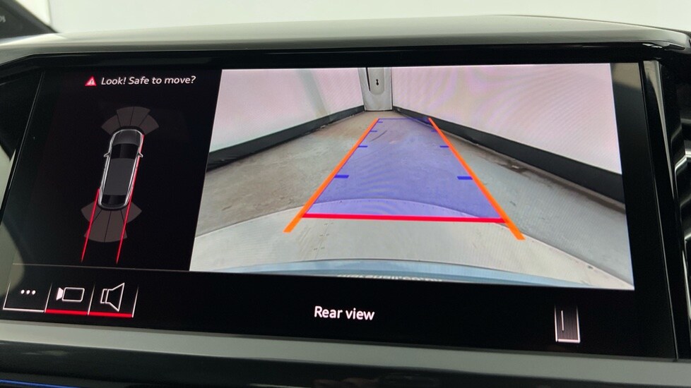 Used Audi Q4 e-tron 2024 for sale - 76869776: Photo 46