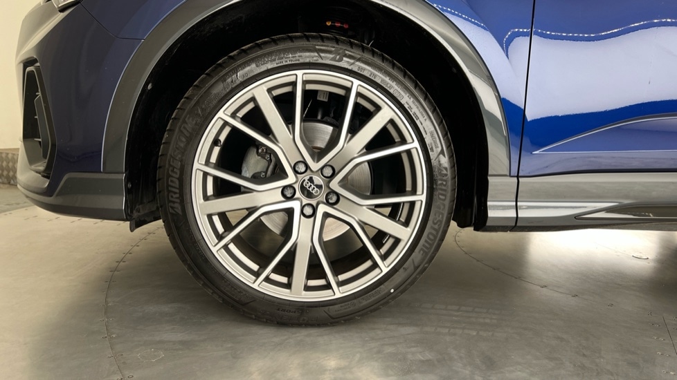 Used Audi Q3 2025 for sale - 76870651: Photo 21