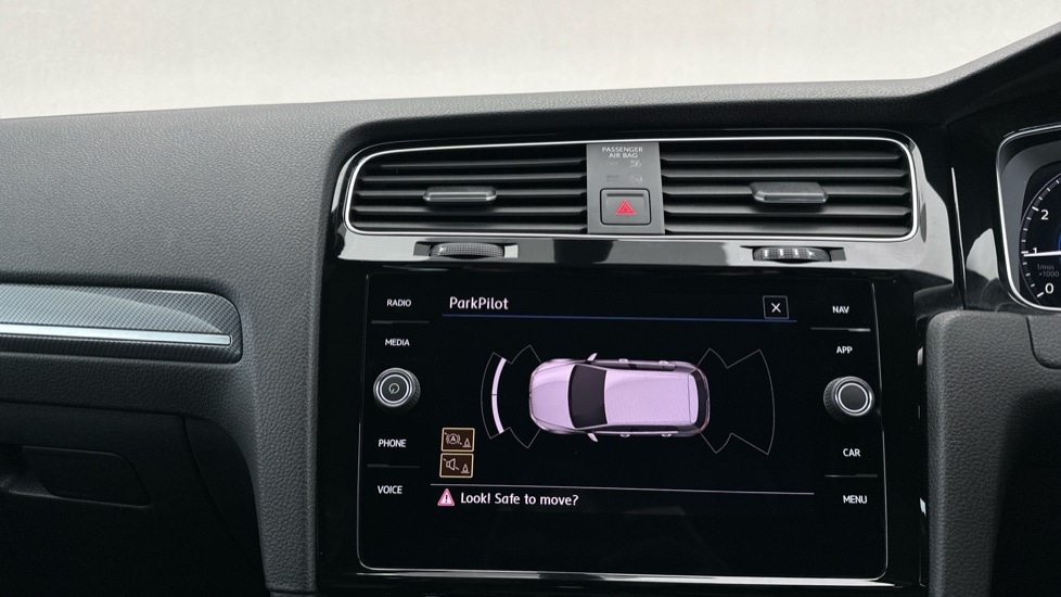 Used Volkswagen Golf 2020 for sale - 76597884: Photo 28