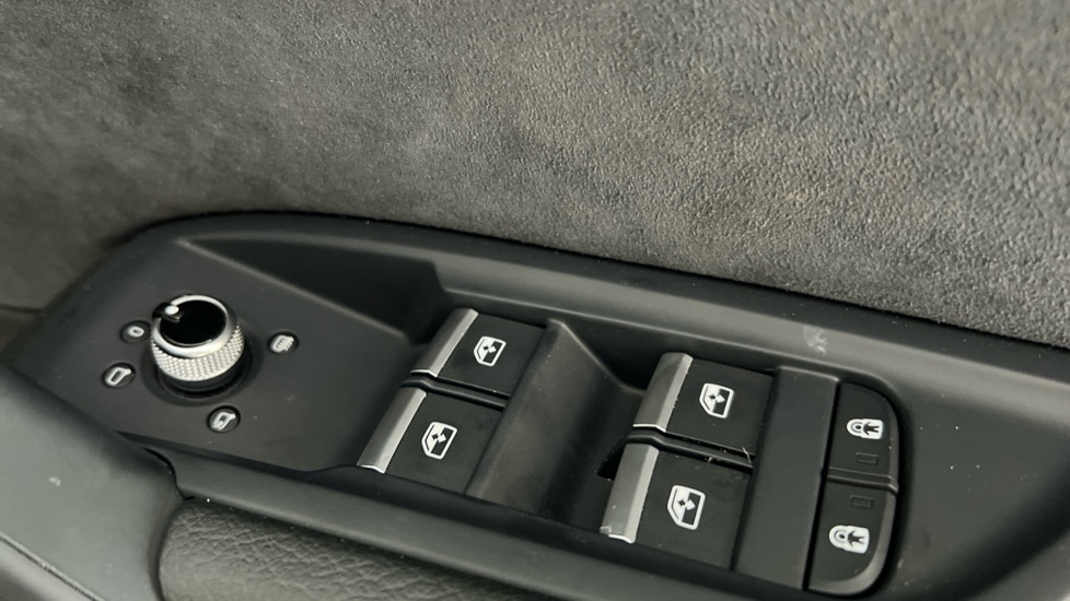 Used Audi Q5 2024 for sale - 76190960: Photo 27