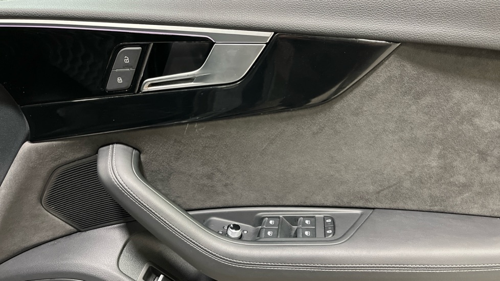 Used Audi RS4 2021 for sale - 76597934: Photo 28