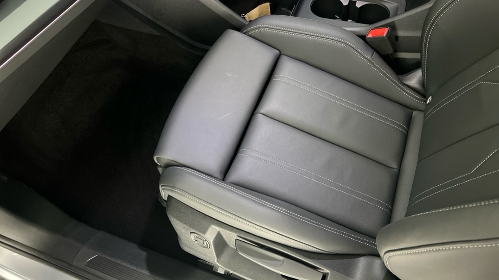 Used Audi Q4 e-tron 2024 for sale - 76871803: Photo 31