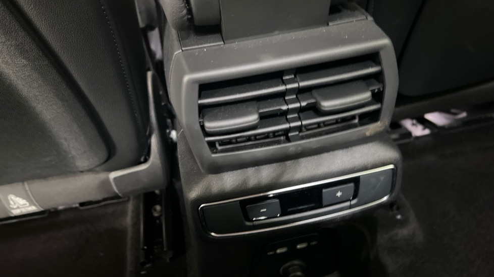 Used Audi Q4 e-tron 2024 for sale - 76871803: Photo 35