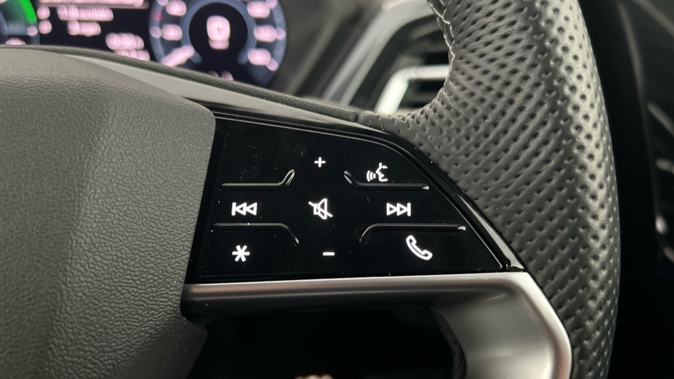 Used Audi Q4 e-tron 2024 for sale - 76871803: Photo 37