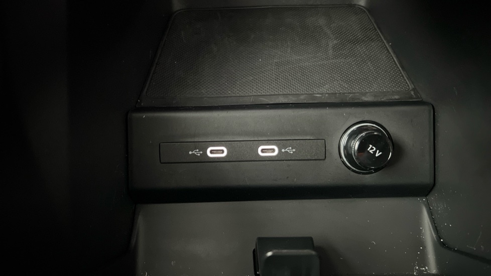 Used Audi Q4 e-tron 2024 for sale - 76871803: Photo 39