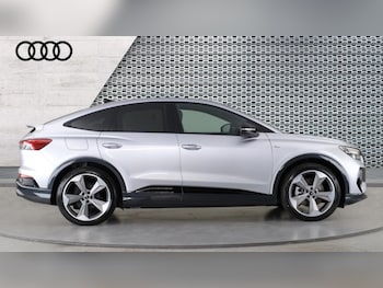 Used Audi Q4 e-tron 2024 for sale - 76871803: Photo