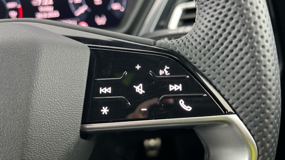 Used Audi Q4 e-tron 2024 for sale - 76487536: Photo 27