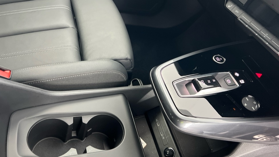 Used Audi Q4 e-tron 2024 for sale - 76487536: Photo 29