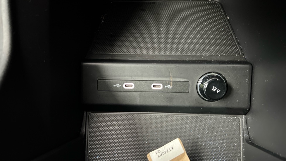 Used Audi Q4 e-tron 2024 for sale - 76487536: Photo 42