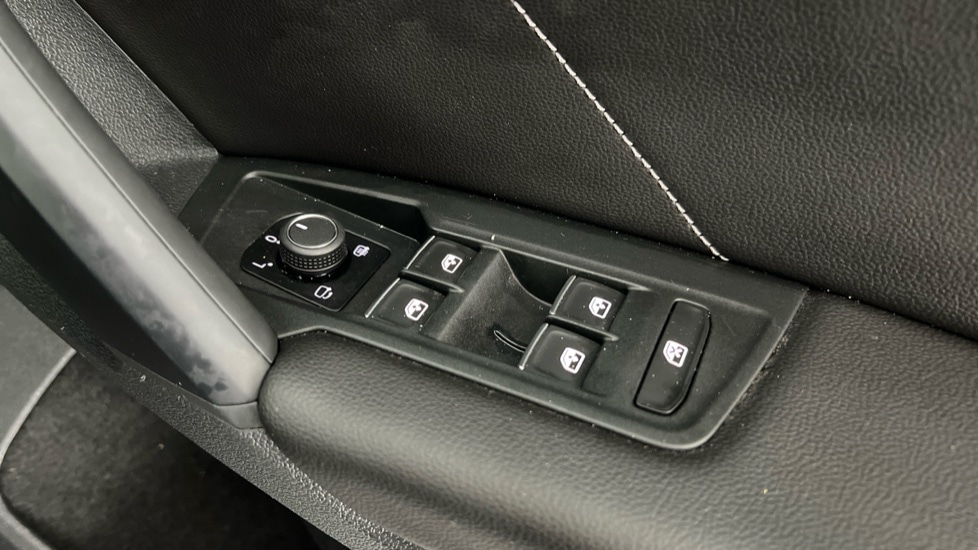 Used Volkswagen Tiguan 2022 for sale - 76229168: Photo 23