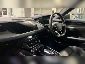 Used Audi e-tron GT 2022 for sale - 76602796: Photo