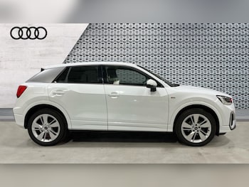Used Audi Q2 2021 for sale - 76015271: Photo