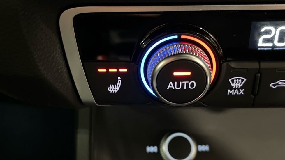 Used Audi Q3 2022 for sale - 76602874: Photo 37