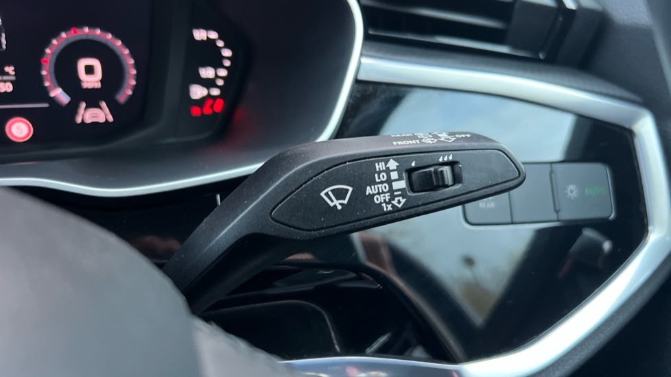 Used Audi Q3 2022 for sale - 76609528: Photo 30