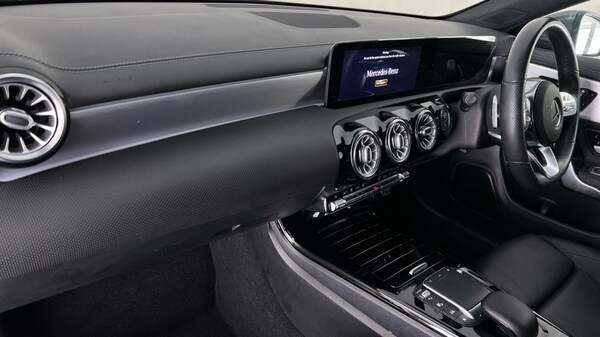 Used Mercedes-Benz CLA 2020 for sale - 75745684: Photo 10