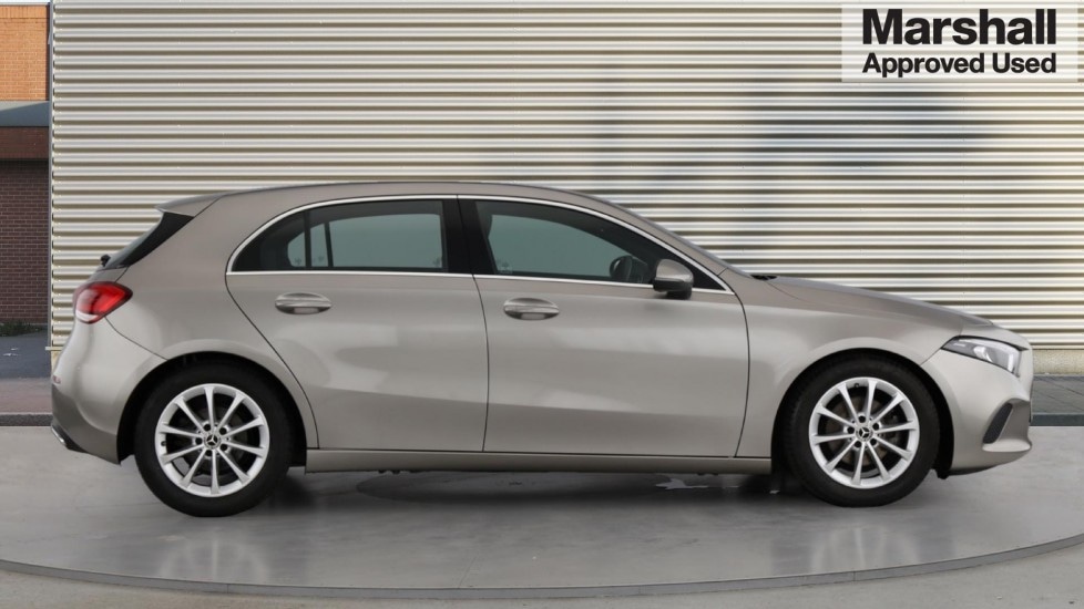 Used Mercedes-Benz A-Class 2019 for sale - 76459053: Photo 2