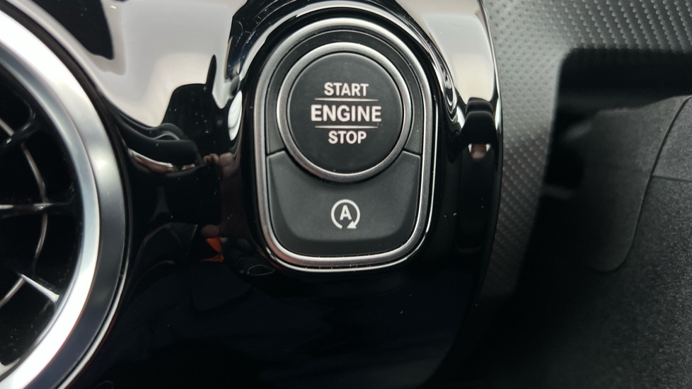 Used Mercedes-Benz A-Class 2019 for sale - 76459053: Photo 35