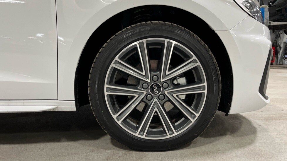 Used Audi A1 2024 for sale - 76869296: Photo 5