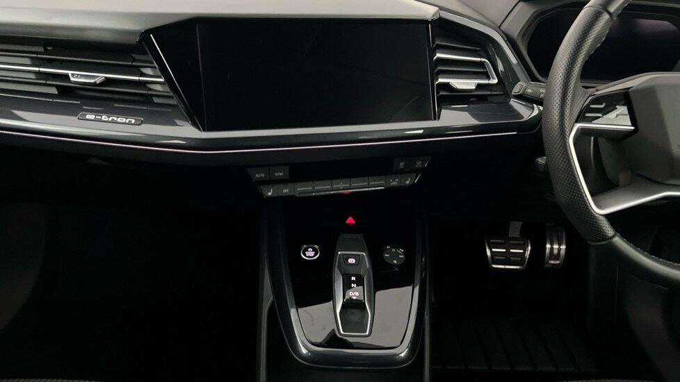 Used Audi Q4 e-tron 2023 for sale - 76474891: Photo 13