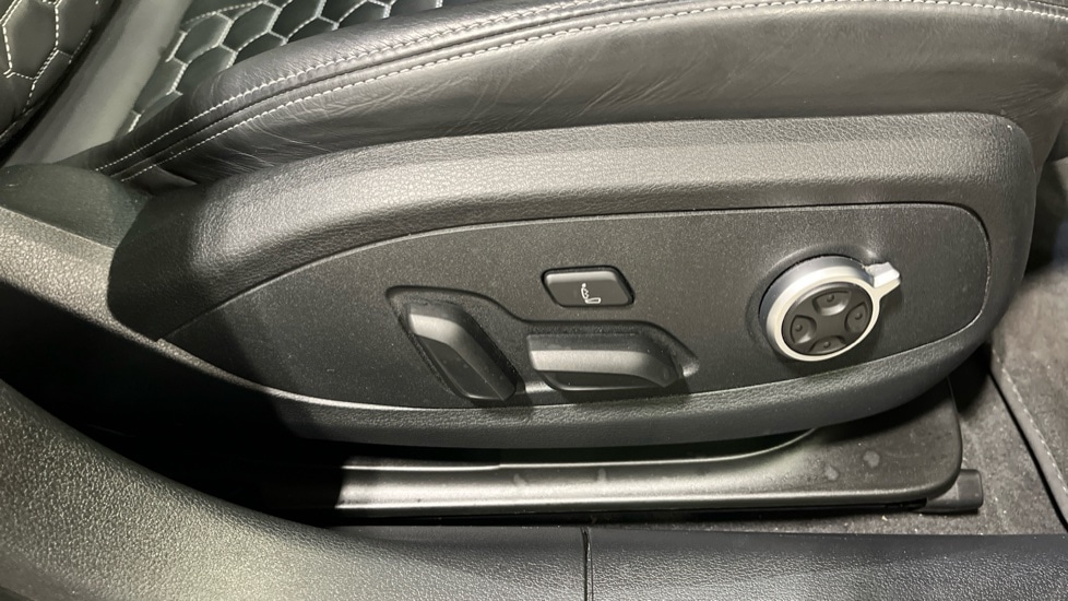 Used Audi RS4 2021 for sale - 76534051: Photo 46