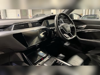 Used Audi e-tron 2022 for sale - 75641264: Photo