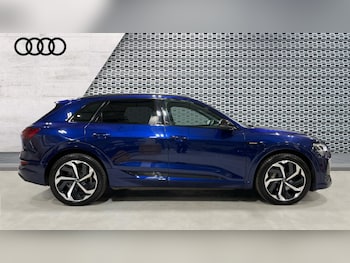 Used Audi e-tron 2022 for sale - 75641264: Photo