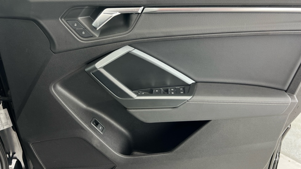 Used Audi Q3 2021 for sale - 76154909: Photo 30
