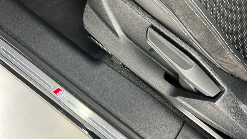 Used Audi Q3 2021 for sale - 76154909: Photo 36